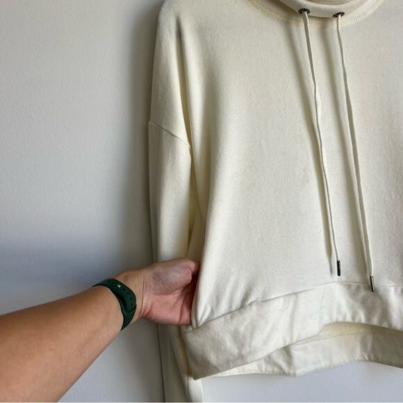 Sweaty Betty Harmonize Luxe Fleece Sweatshirt - XS - Picture 4 of 6